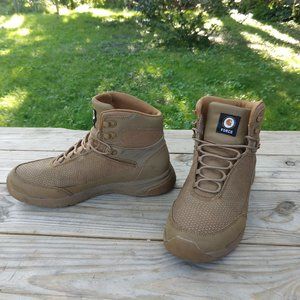 Carhartt work boots, 11.5, soft toe, waterproof